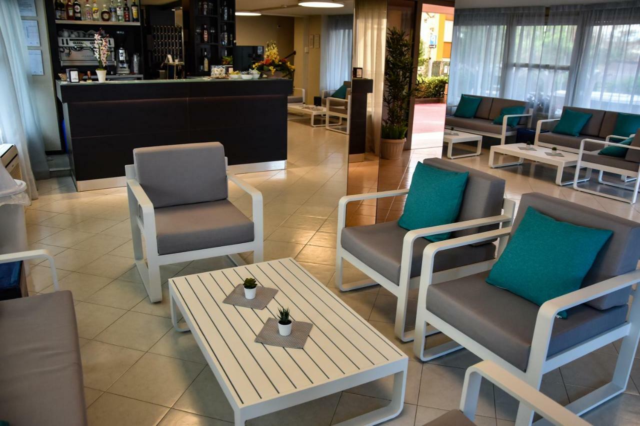 Tyc Hotel Визербелла Экстерьер фото
